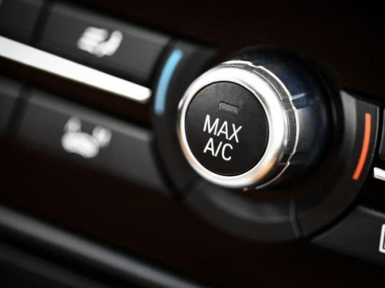 East Hartford CT Auto Repair Blog - Auto Air Conditioner Tips